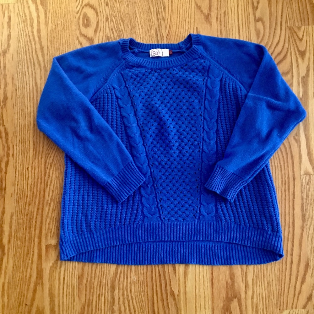 NEW So Sweater Size XL